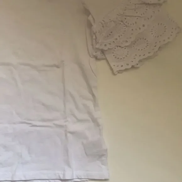 💥STELLA Tweed Top With Crochet Ruffle Sleeves💥 - Picture 7 of 13